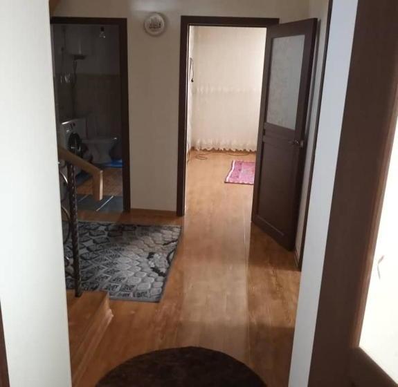 پانسیون Max Guest House