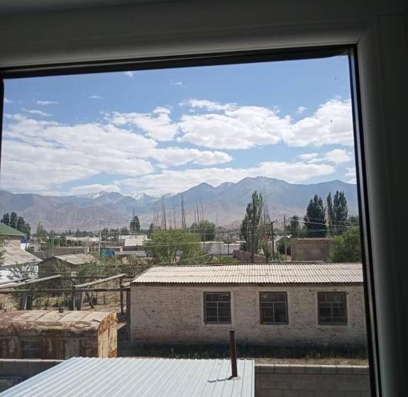 پانسیون Max Guest House