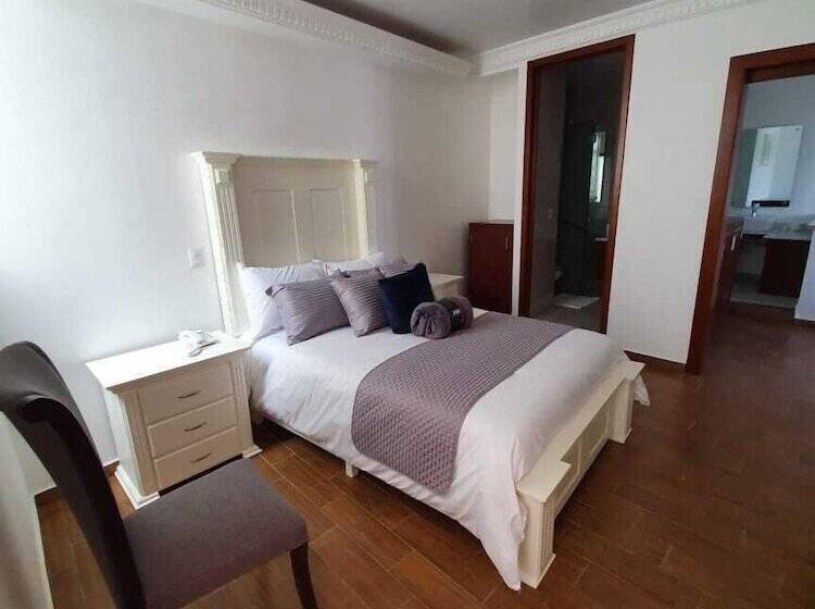 فندق Estancia Real