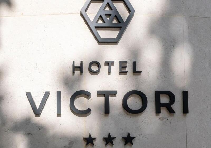 فندق Victori