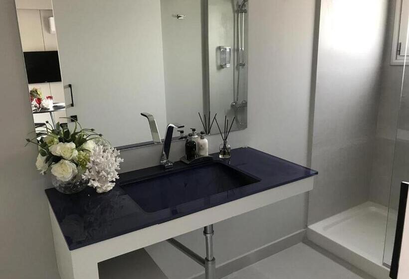 Levante Holiday Apartments