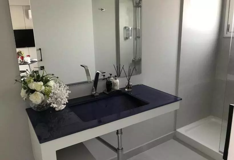 Levante Holiday Apartments