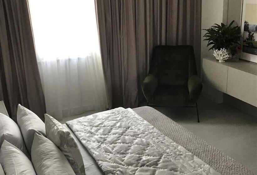 Levante Holiday Apartments