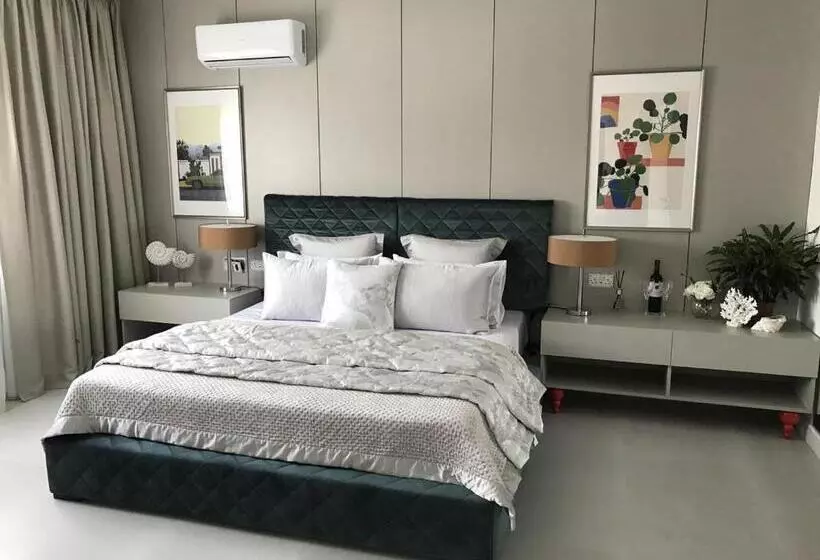 Levante Holiday Apartments