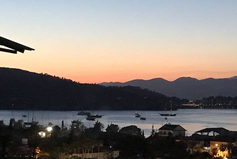 Amintas Hostel & Motel