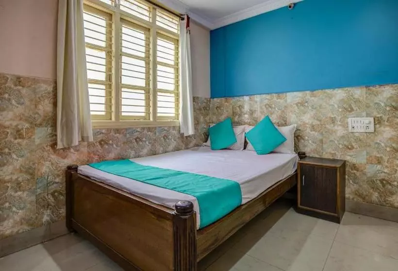 Hotelli Spot On 41554  Sri Thirumala Paradise