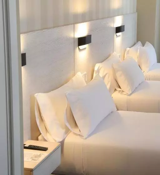 ペンション Vía Xix