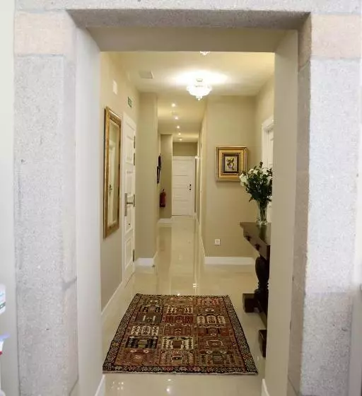 ペンション Vía Xix