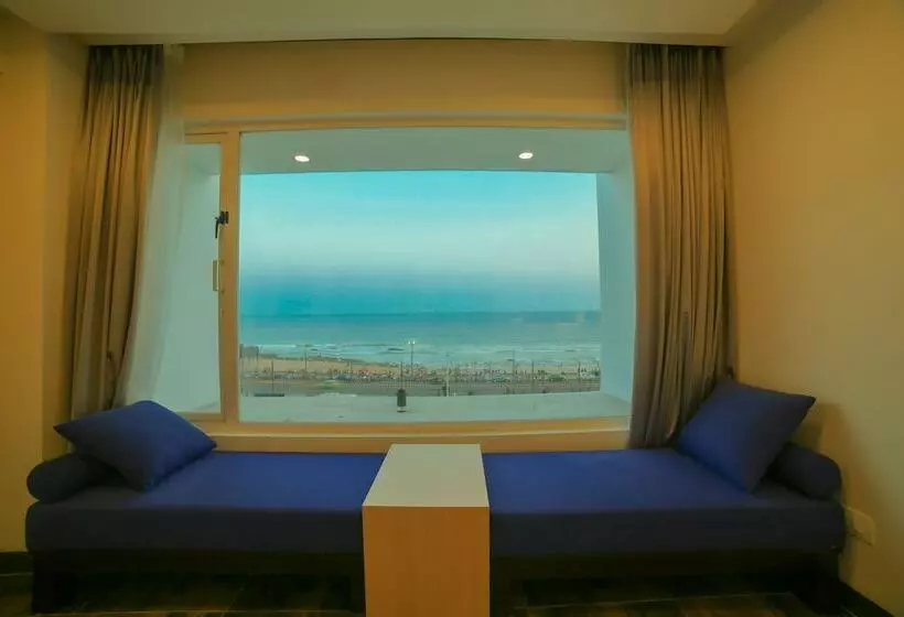 Bay View Hotel Vizag
