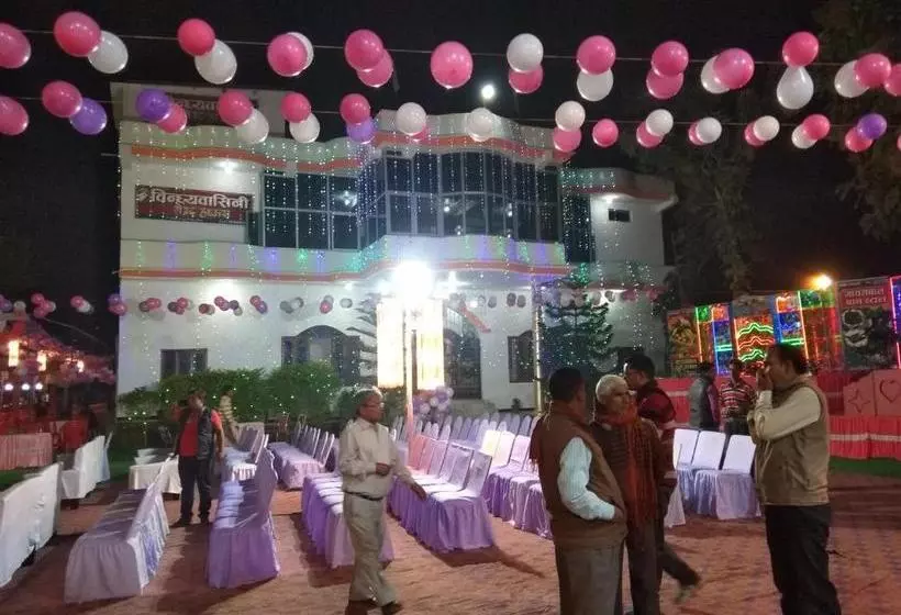 Hotelli Vindhyvasini Guest House