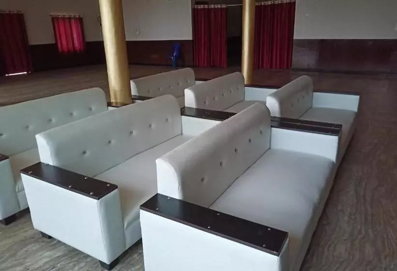 Hotelli Vindhyvasini Guest House