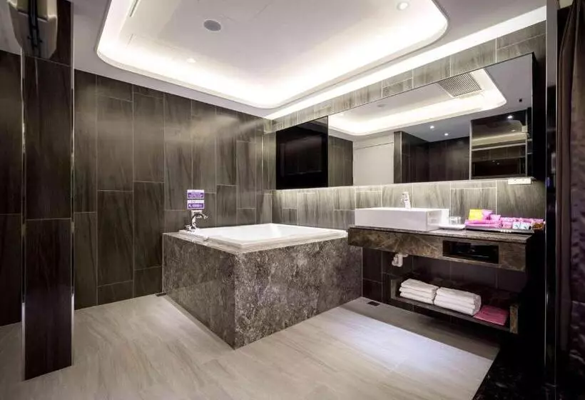 Ouge Motel Fengshan