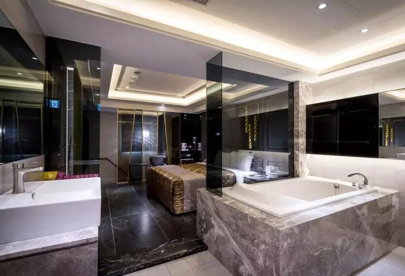 Ouge Motel Fengshan