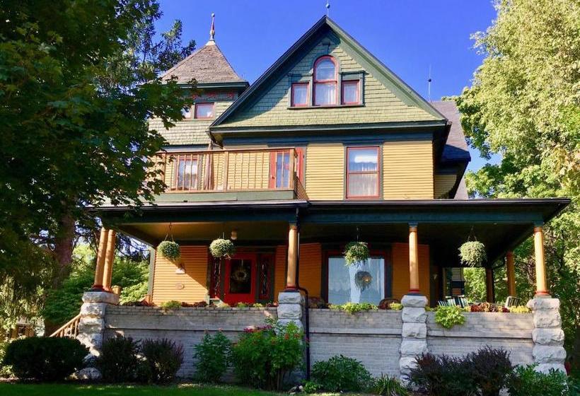 The Scofield House B&b