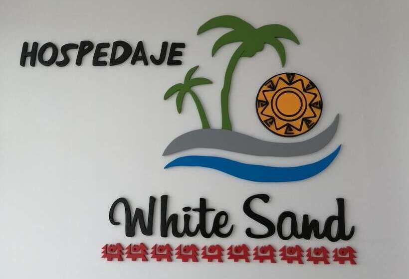 ユースホステル White Sand   Paracas