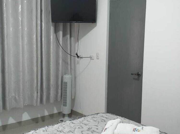 ユースホステル White Sand   Paracas