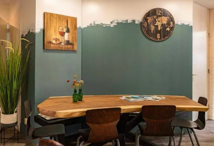 Aamiaismajoitus (B&B) Hartjedalfsen