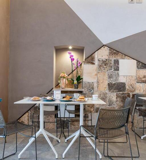 تختخواب و صبحانه Sinestesia