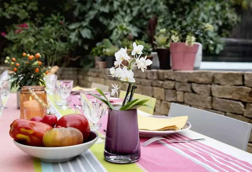 ベッドアンドブレックファースト Une Odeur De Tilleul