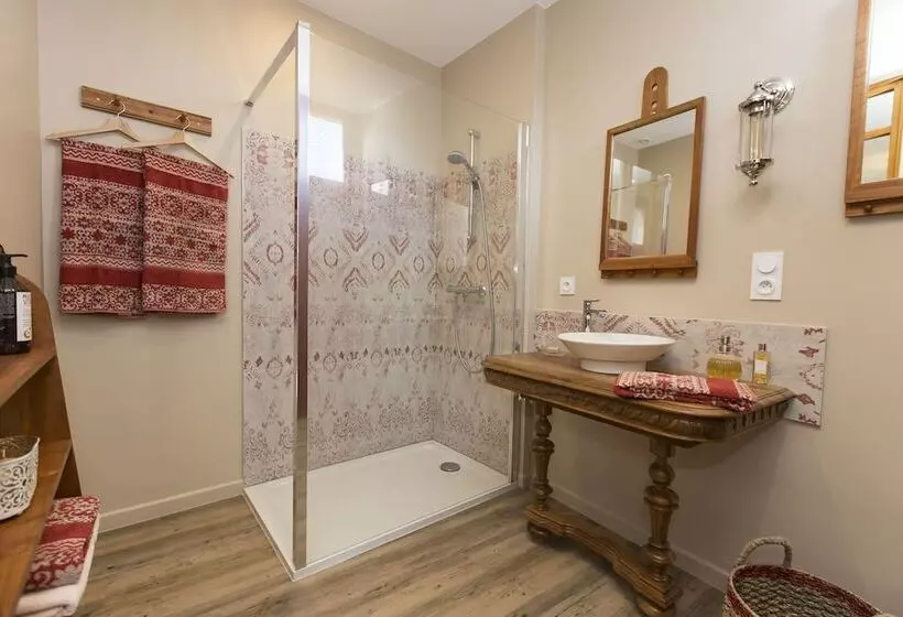 ベッドアンドブレックファースト Une Odeur De Tilleul