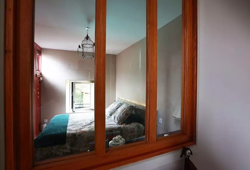 ベッドアンドブレックファースト Une Odeur De Tilleul