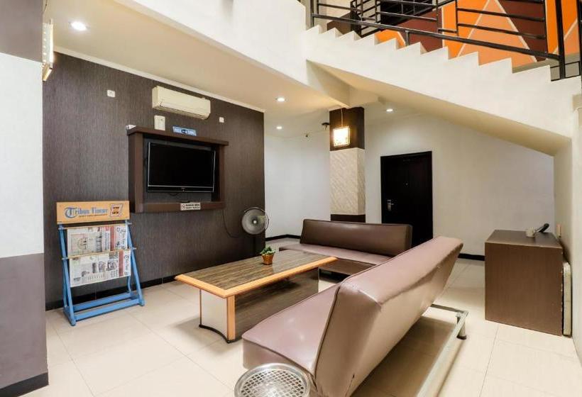 پانسیون Wisma Banda