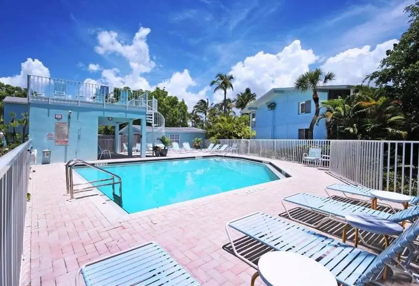 منتجع Colony Inn