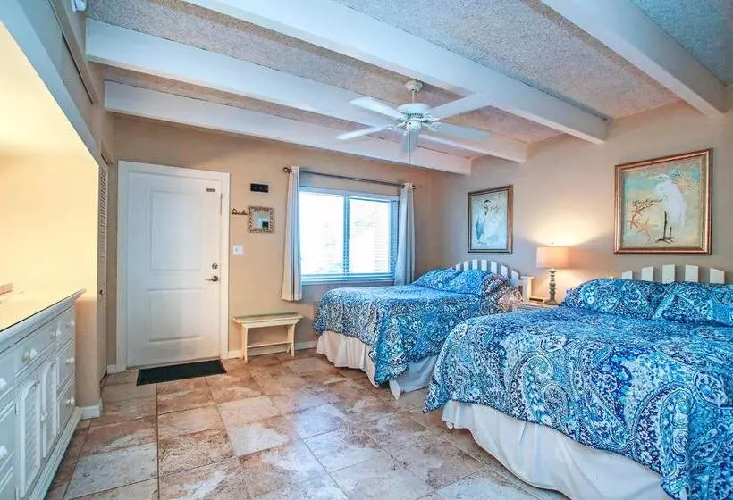 منتجع Colony Inn