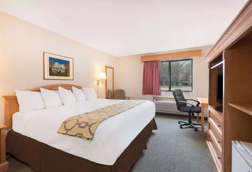 酒店 Baymont By Wyndham Hot Springs