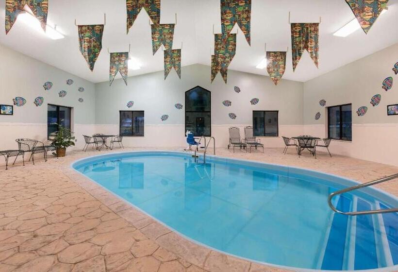 فندق Baymont By Wyndham Hot Springs