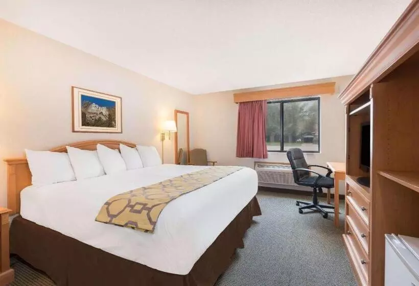 酒店 Baymont By Wyndham Hot Springs