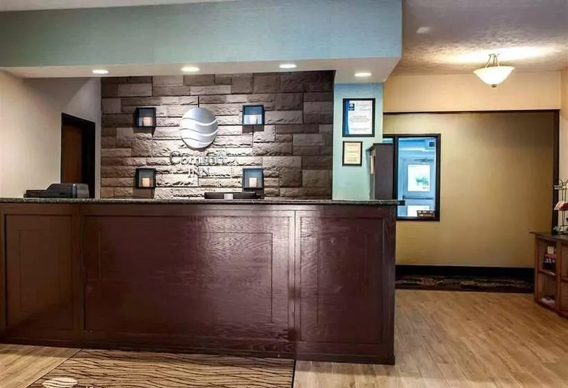 Hotel Baymont By Wyndham Richmond I70