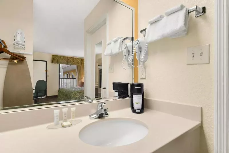 酒店 Baymont By Wyndham Santee