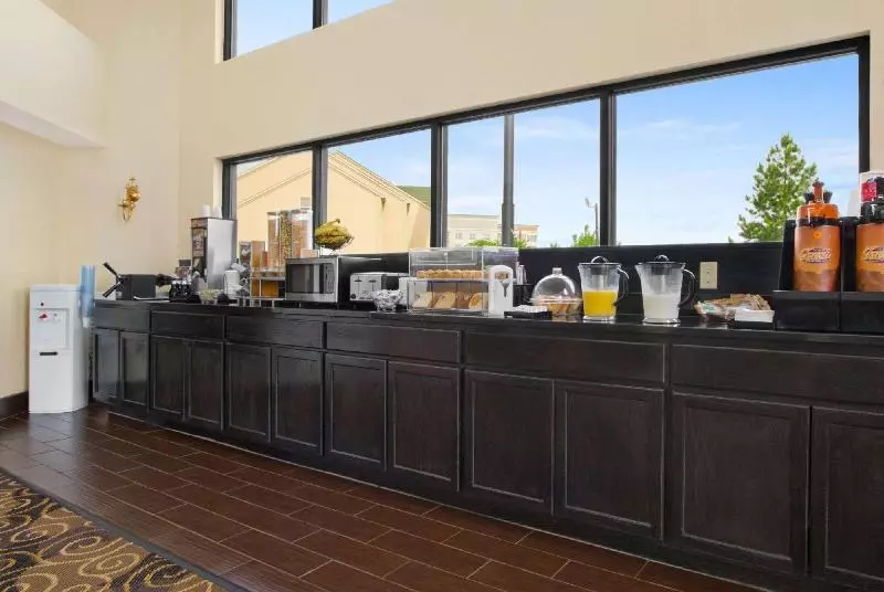 酒店 Baymont By Wyndham Santee