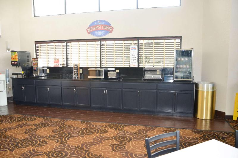 בית מלון כפרי Baymont By Wyndham Santee