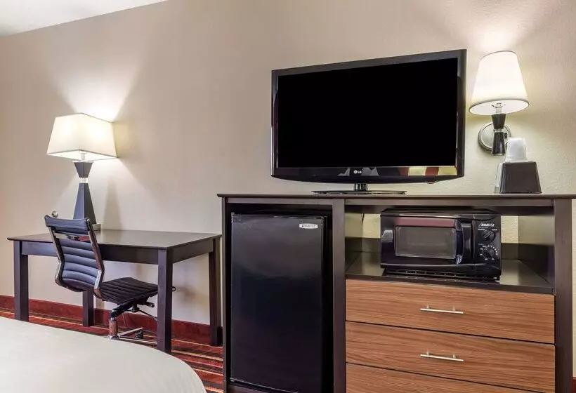 בית מלון כפרי Best Western Lindale Inn