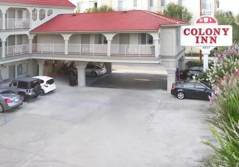 酒店 Colony Inn