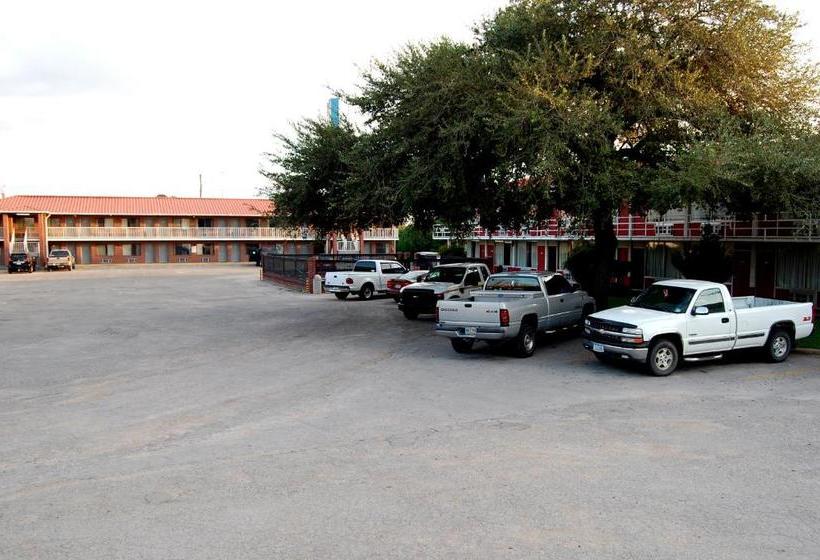 فندق Columbus Inn