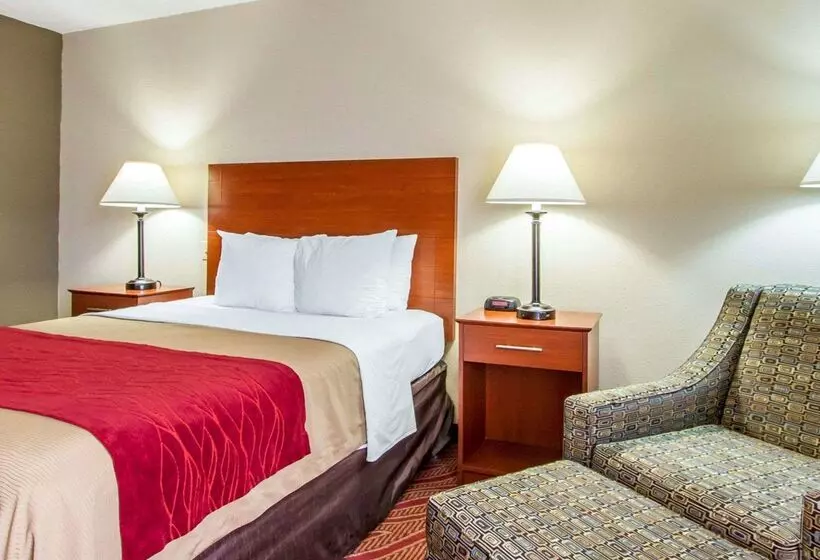 Отель Comfort Inn Poplar Bluff North