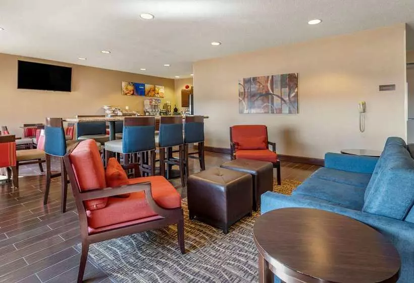 בית מלון כפרי Comfort Inn Shelbyville North