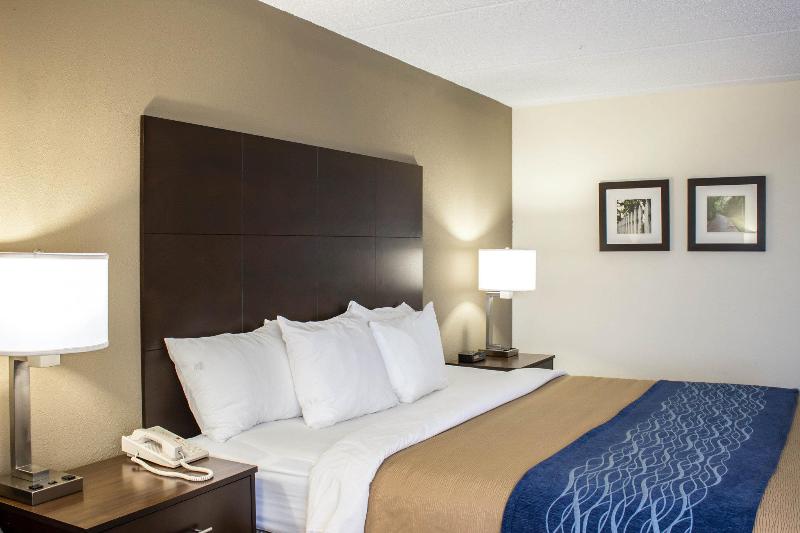 فندق Comfort Inn & Suites Fuquay Varina