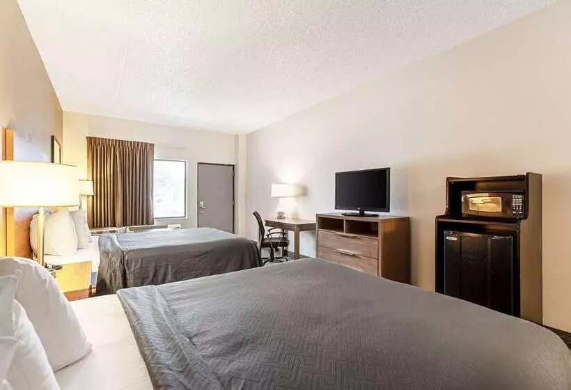 هتل Econo Lodge Vero Beach  Downtown