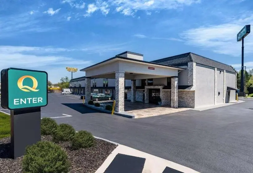 ホテル Quality Inn Cleveland North