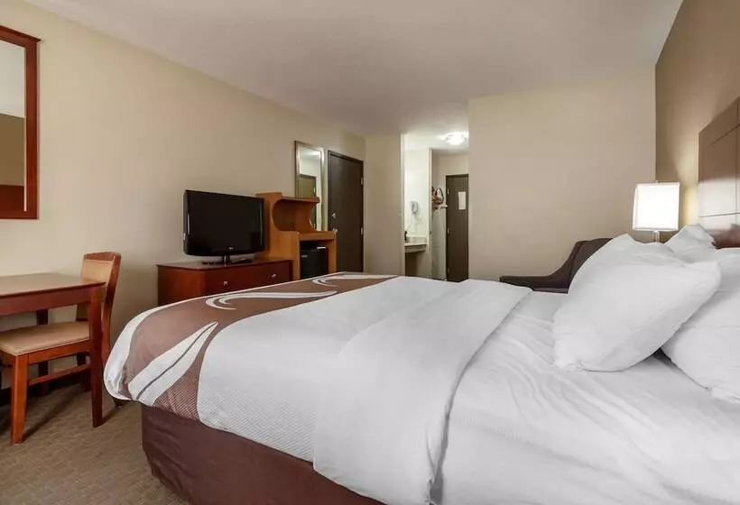 호텔 Quality Inn Hays I70