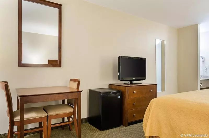호텔 Quality Inn Hays I70
