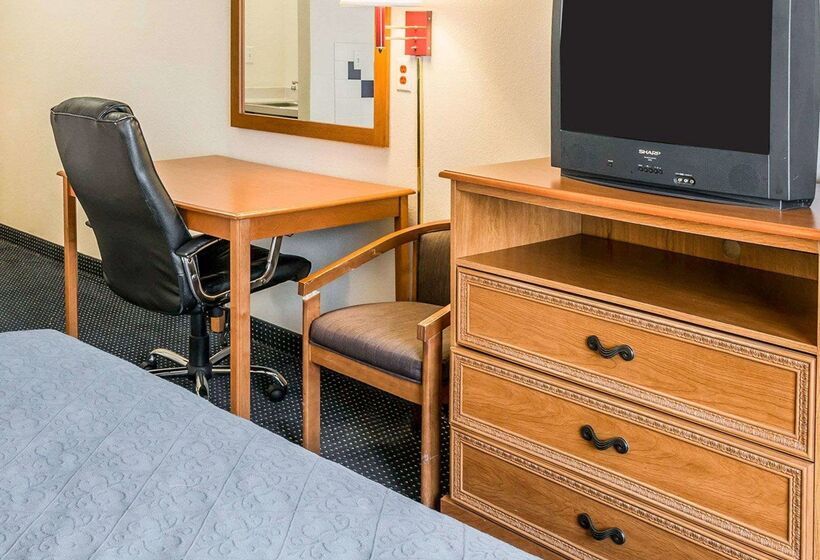 Szálloda Quality Inn I94 Near Wings Stadium