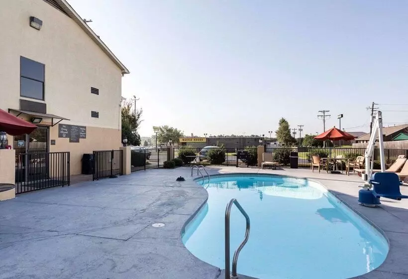 호텔 Quality Inn Olive Branch