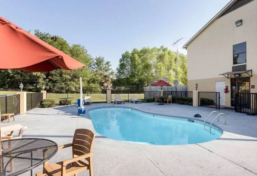 호텔 Quality Inn Olive Branch