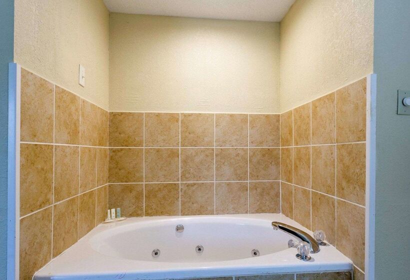 ホテル Quality Inn Olive Branch