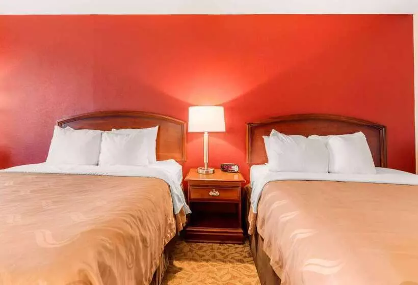 酒店 Quality Inn Pelham I65 Exit 246